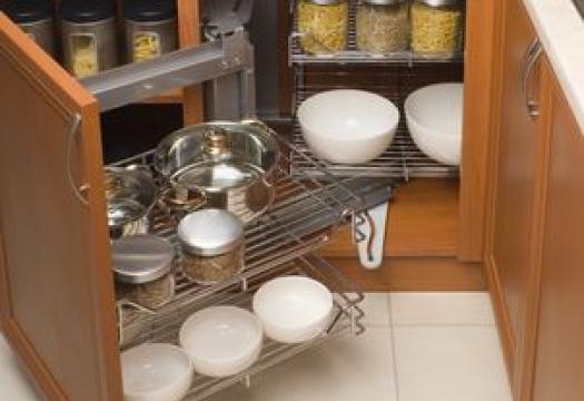 kitchen cabinet cleaning